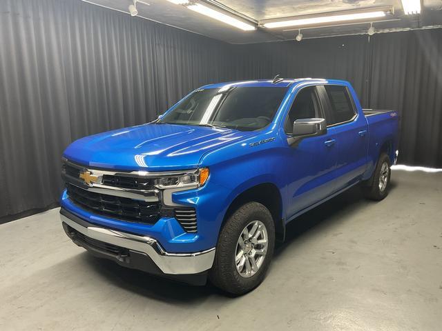 new 2025 Chevrolet Silverado 1500 car, priced at $39,640