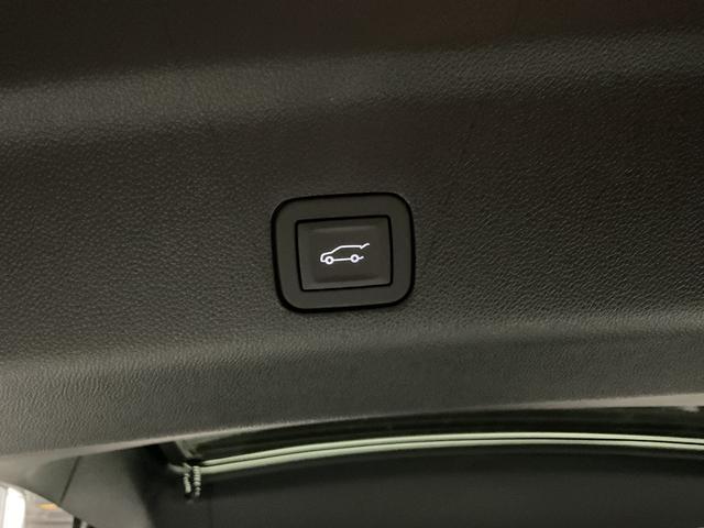 new 2025 Chevrolet Suburban car, priced at $77,100