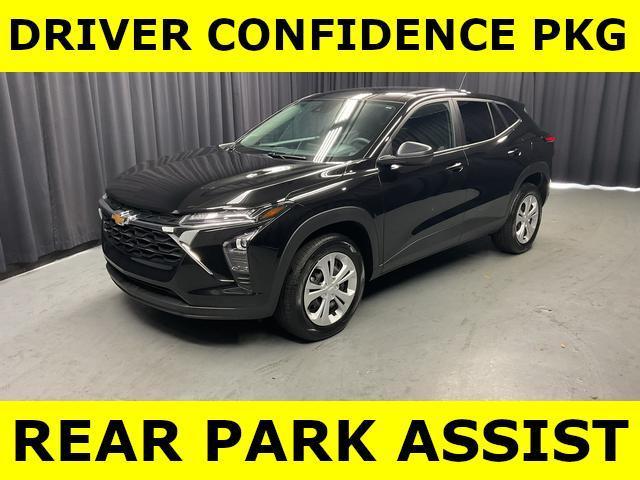 used 2025 Chevrolet Trax car, priced at $20,950