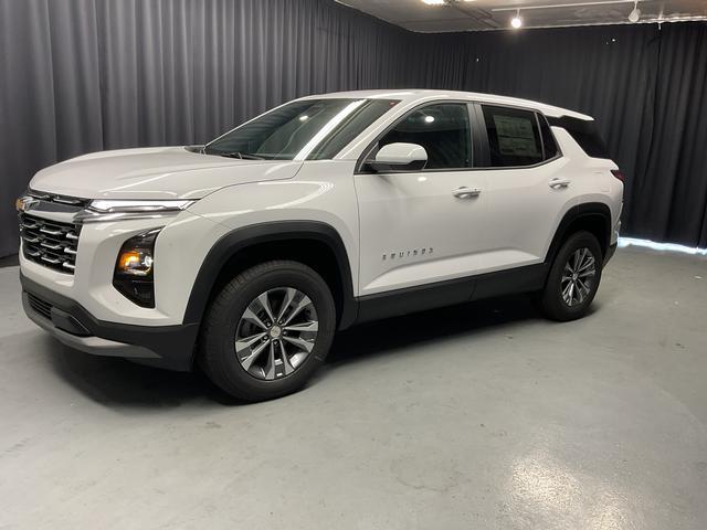 new 2026 Chevrolet Equinox car, priced at $24,489