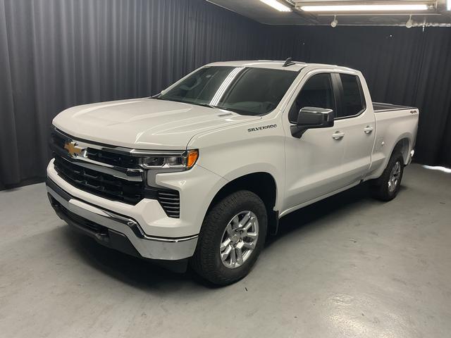 new 2025 Chevrolet Silverado 1500 car, priced at $39,350
