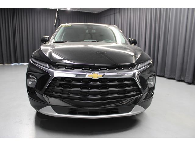 new 2025 Chevrolet Blazer car, priced at $34,200