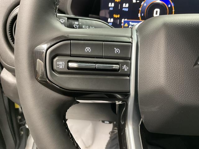 new 2026 Chevrolet Colorado car, priced at $38,995
