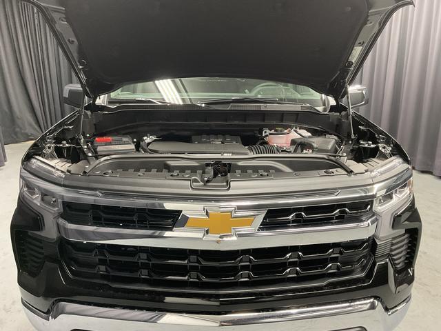 new 2025 Chevrolet Silverado 1500 car, priced at $38,990