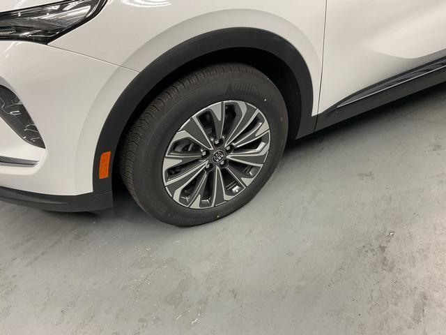 used 2024 Buick Envision car, priced at $29,995