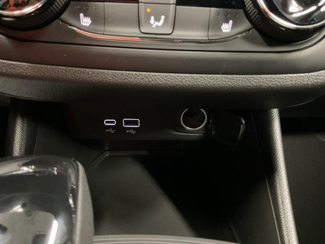 new 2025 Buick Envista car, priced at $25,695