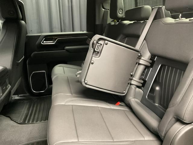 new 2025 Chevrolet Silverado 2500 car, priced at $61,200