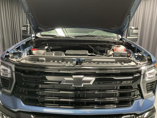 new 2025 Chevrolet Silverado 2500 car, priced at $61,200