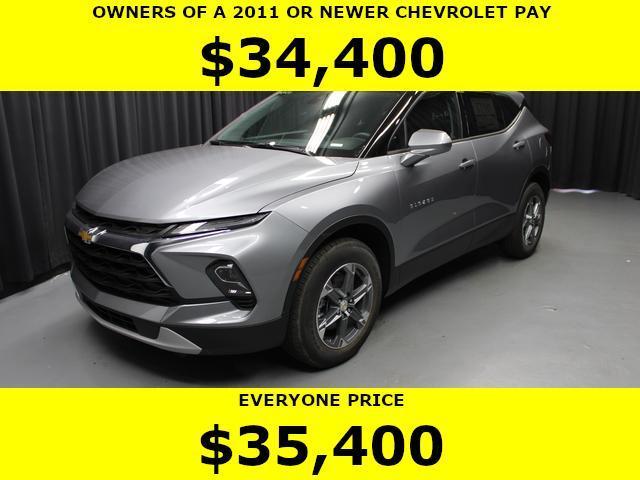 new 2025 Chevrolet Blazer car, priced at $35,400