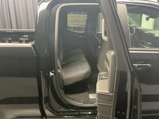 new 2025 Chevrolet Silverado 1500 car, priced at $38,690