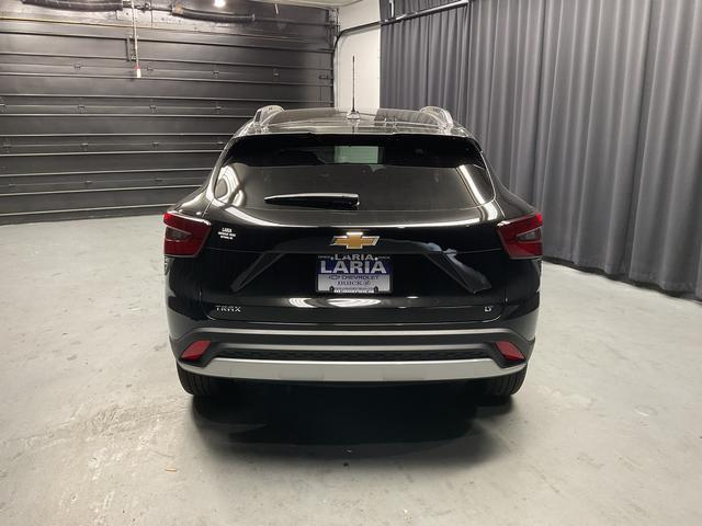 new 2025 Chevrolet Trax car, priced at $20,690