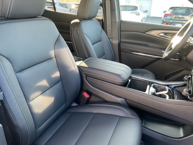 new 2026 Chevrolet Traverse car, priced at $42,260