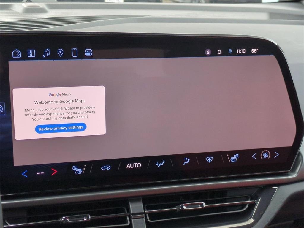 new 2025 Chevrolet Equinox EV car