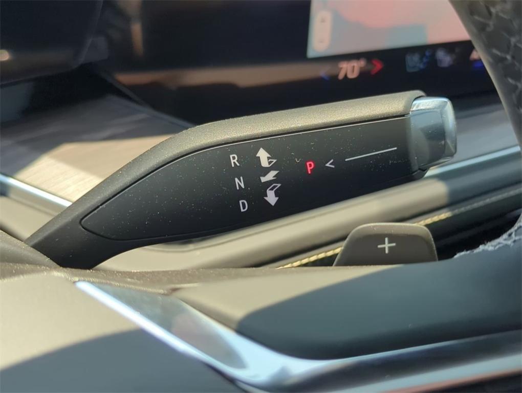 new 2025 Chevrolet Suburban car