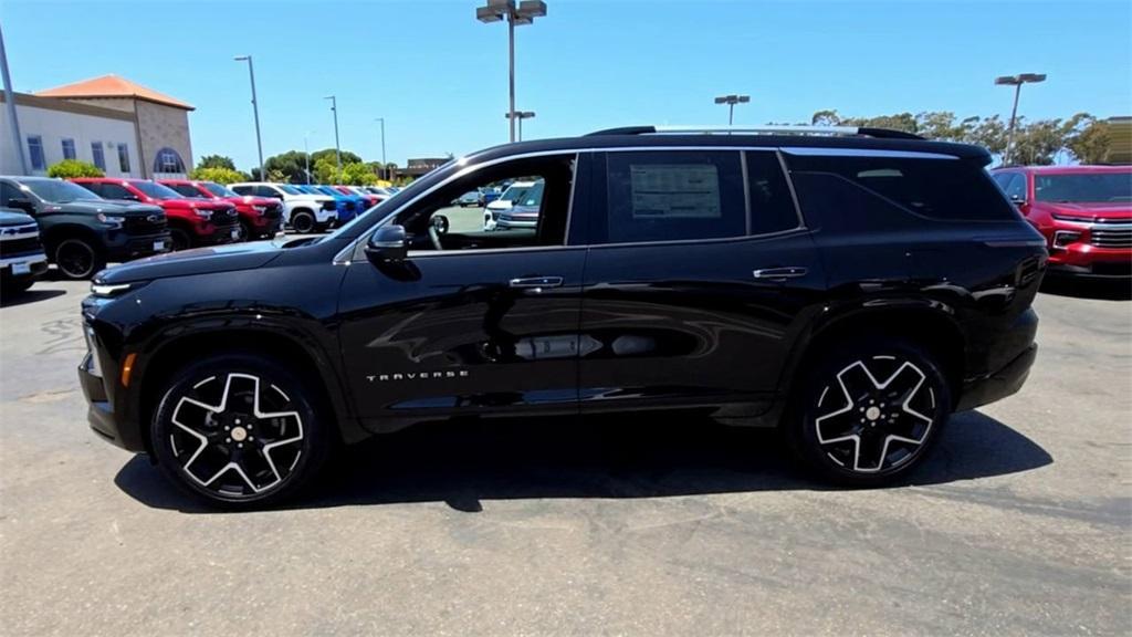 new 2025 Chevrolet Traverse car