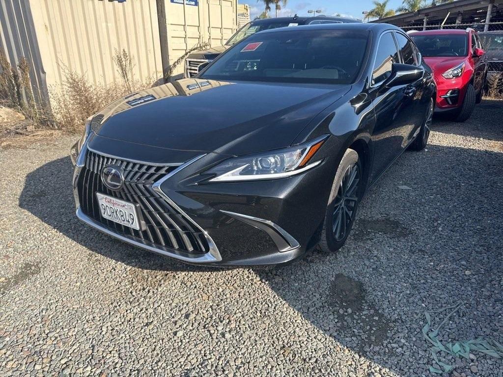 used 2022 Lexus ES 300h car, priced at $36,990