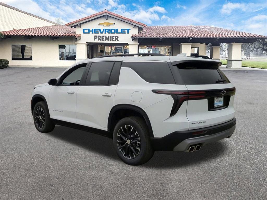 new 2025 Chevrolet Traverse car