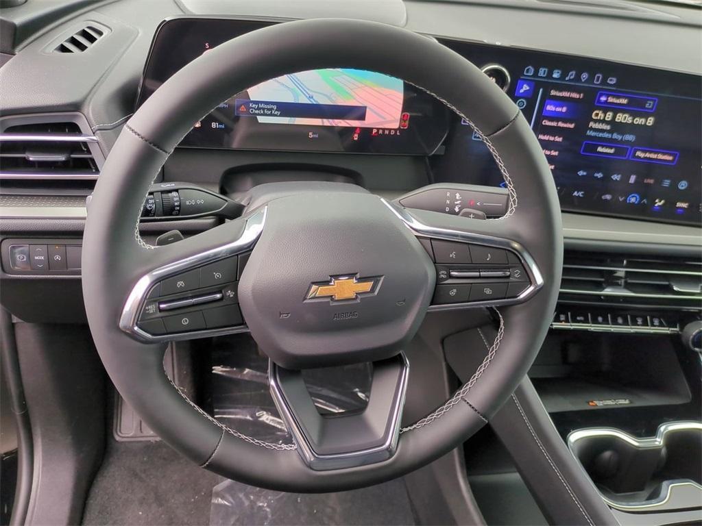new 2025 Chevrolet Traverse car
