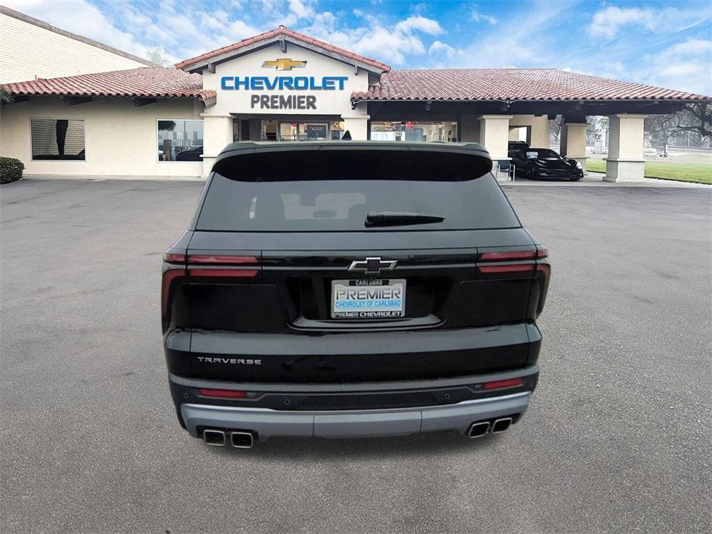 new 2025 Chevrolet Traverse car