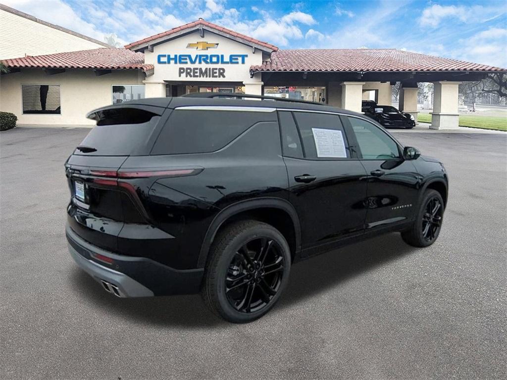 new 2025 Chevrolet Traverse car