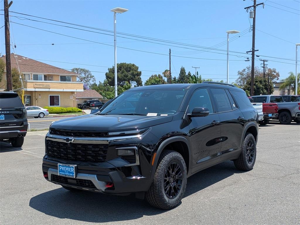 new 2025 Chevrolet Traverse car
