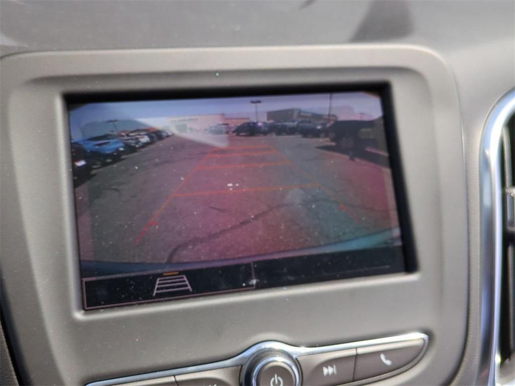 used 2024 Chevrolet Equinox car, priced at $26,998