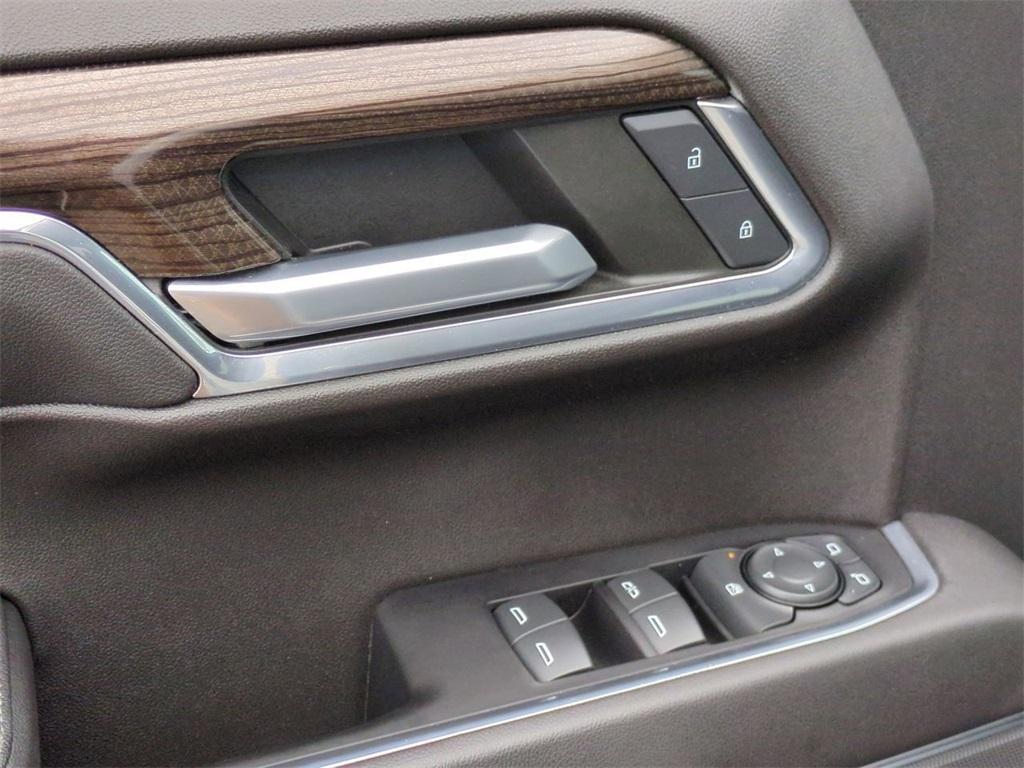 used 2022 Chevrolet Silverado 1500 car, priced at $40,895