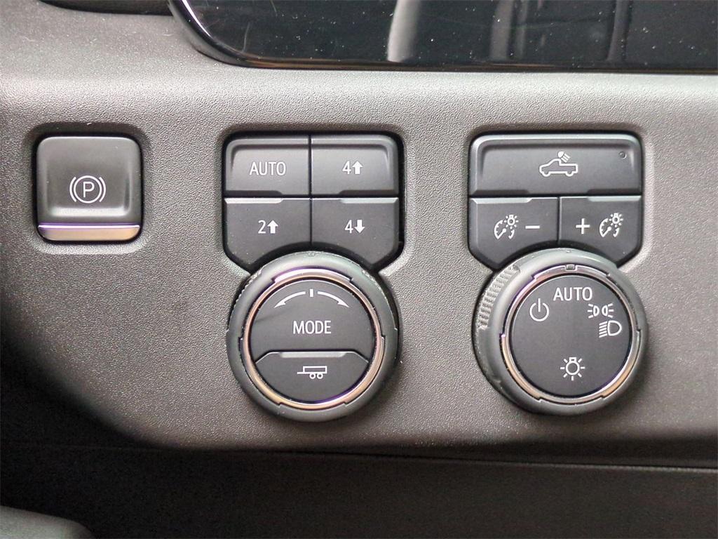 used 2022 Chevrolet Silverado 1500 car, priced at $40,895
