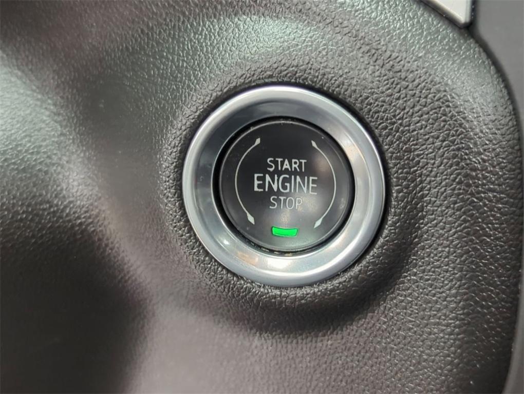 used 2024 Chevrolet Silverado 1500 car, priced at $30,990