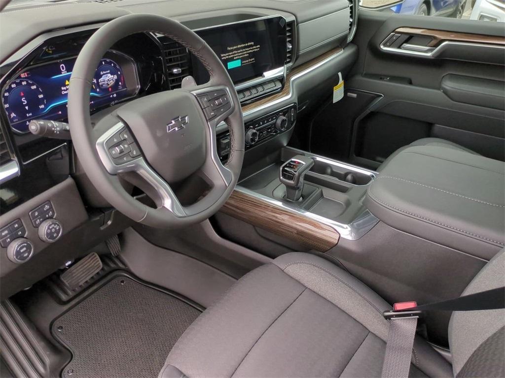 new 2025 Chevrolet Silverado 1500 car
