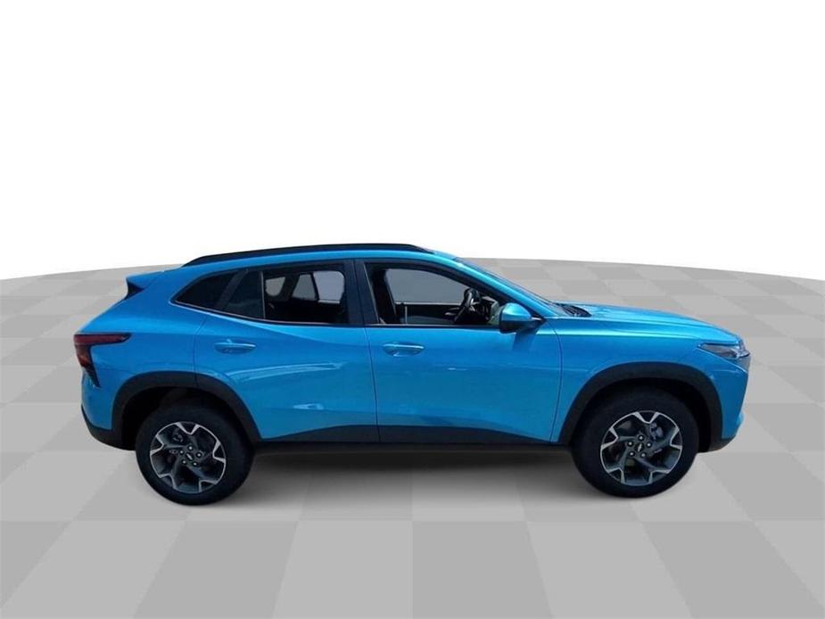 new 2025 Chevrolet Trax car, priced at $25,380