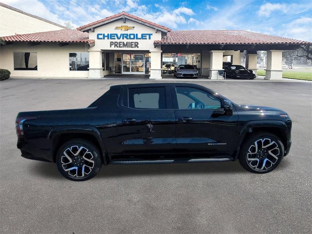 new 2025 Chevrolet Silverado EV car
