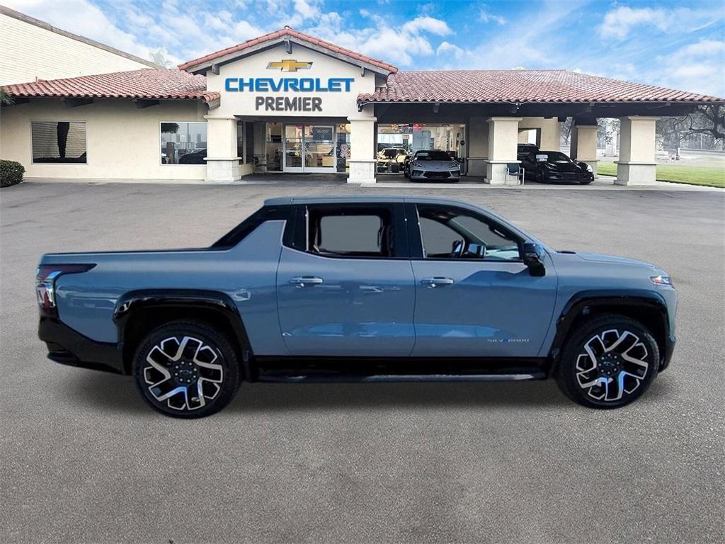 new 2025 Chevrolet Silverado EV car