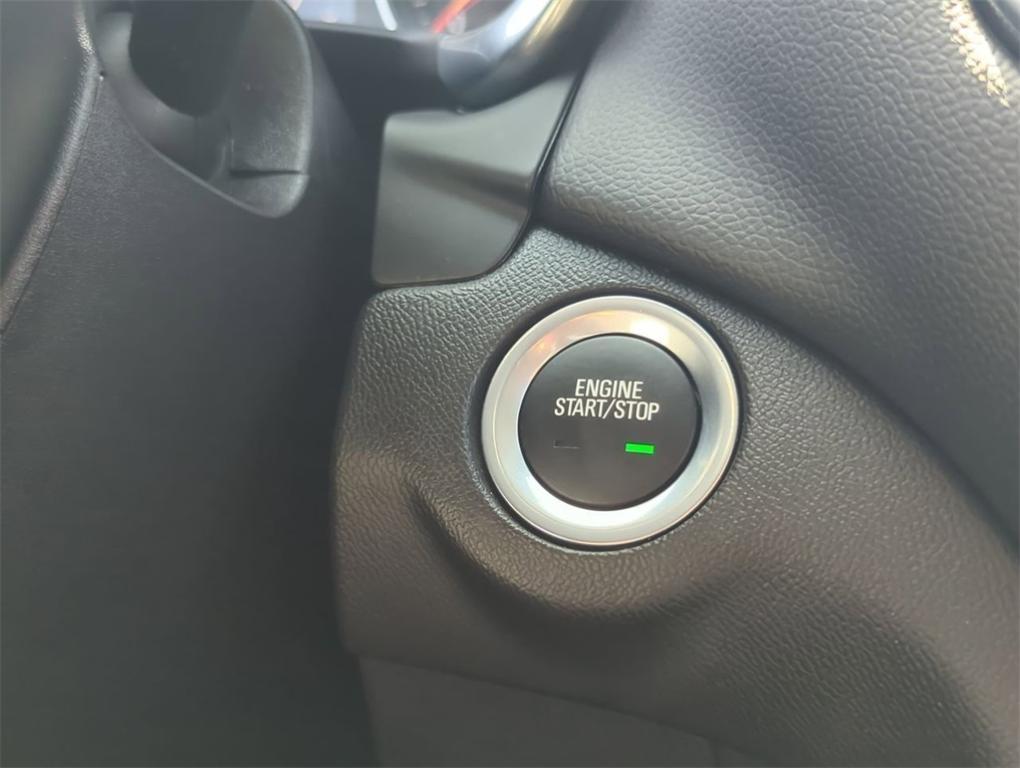 used 2024 Chevrolet Equinox car, priced at $20,900