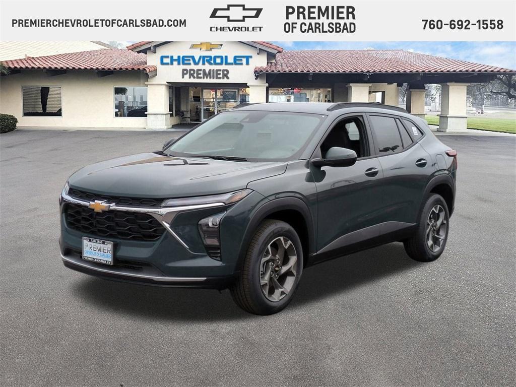 new 2025 Chevrolet Trax car