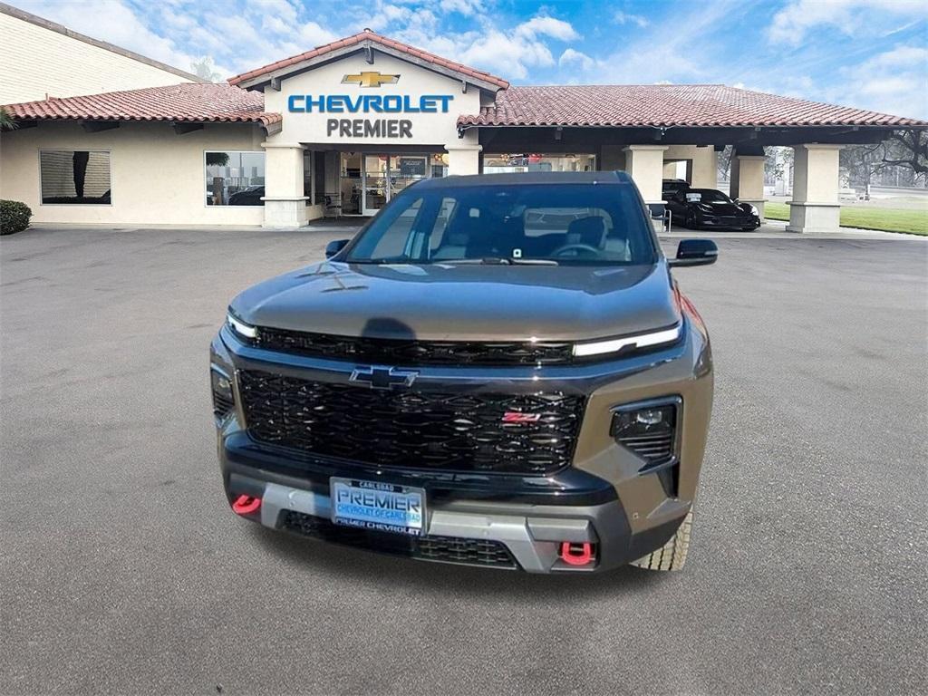 new 2025 Chevrolet Traverse car, priced at $54,504