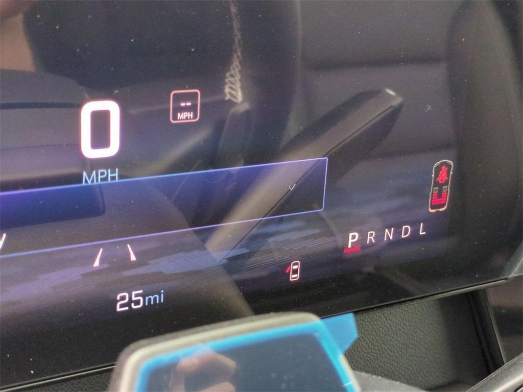 new 2025 Chevrolet Traverse car