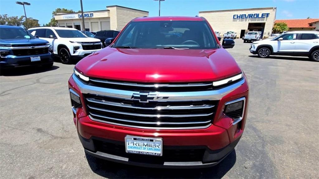 new 2025 Chevrolet Traverse car
