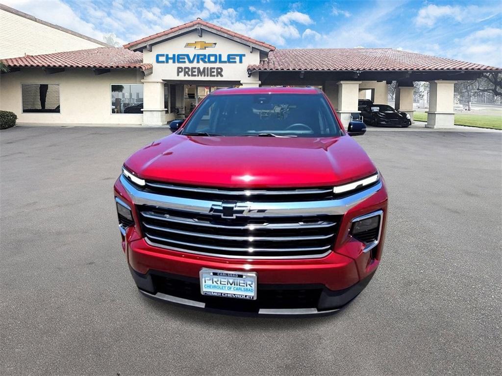 new 2025 Chevrolet Traverse car