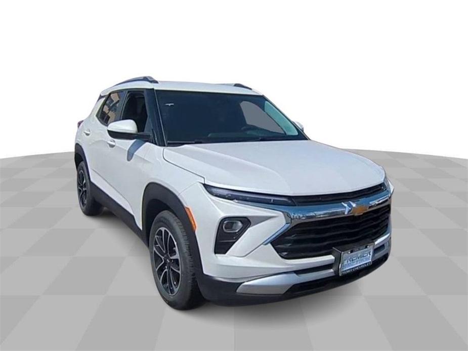 new 2024 Chevrolet TrailBlazer car, priced at $24,230