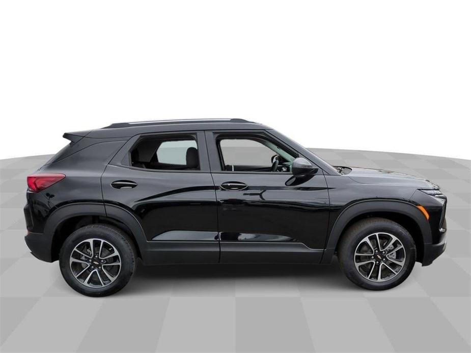 new 2024 Chevrolet TrailBlazer car, priced at $28,580