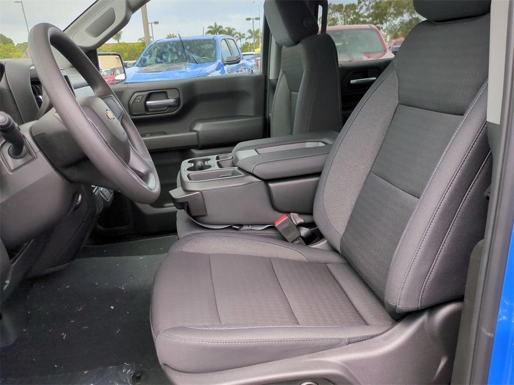 new 2025 Chevrolet Silverado 1500 car