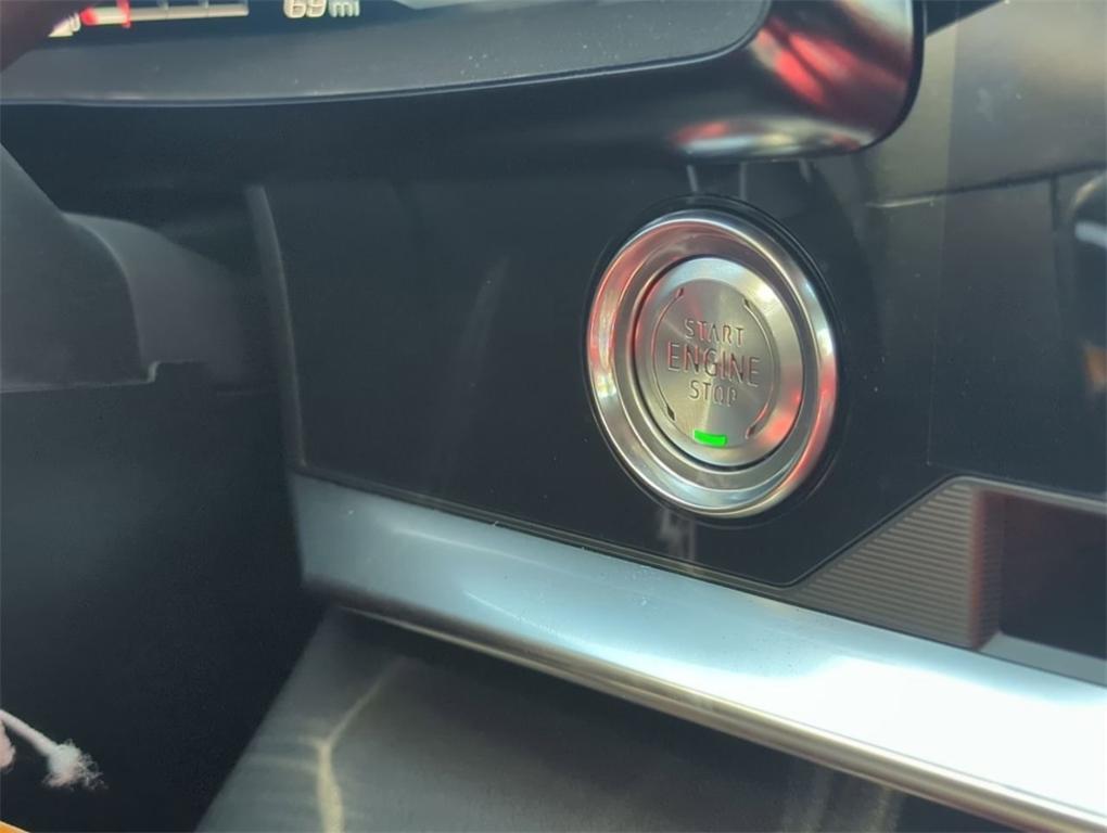 new 2025 Chevrolet Corvette car