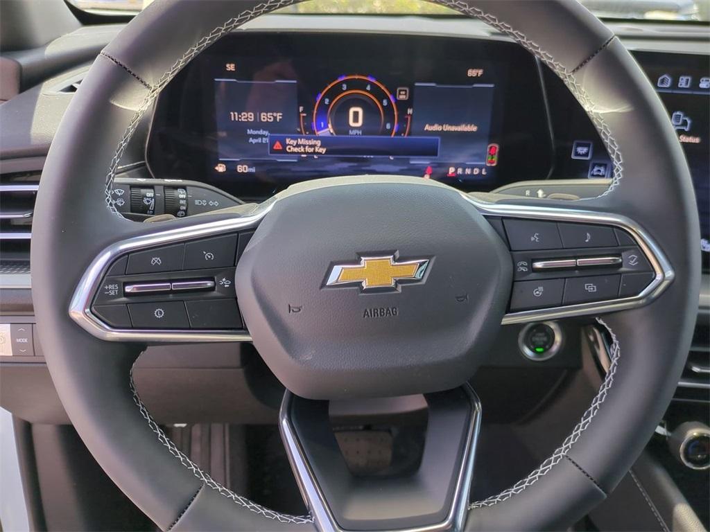 new 2025 Chevrolet Traverse car