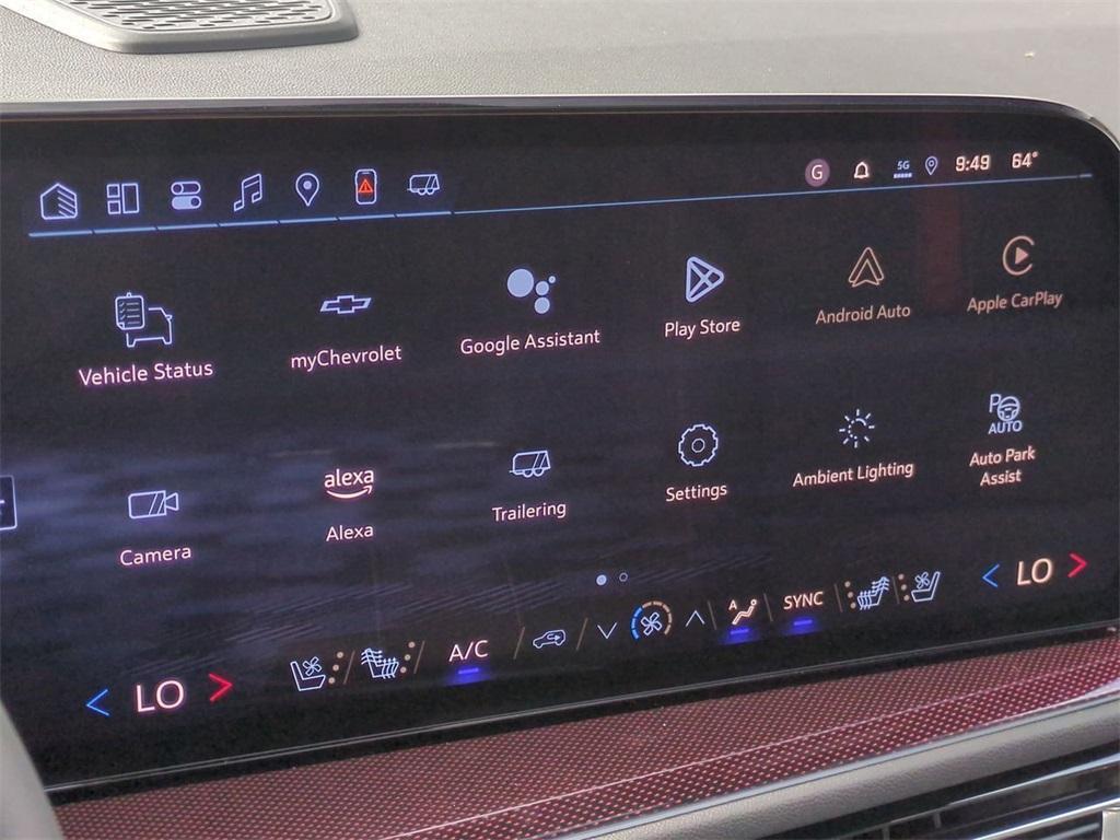 new 2025 Chevrolet Traverse car