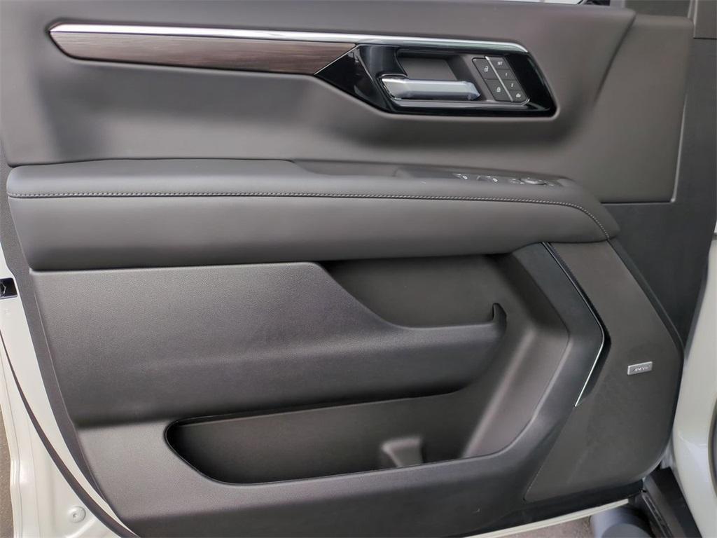 new 2025 Chevrolet Tahoe car