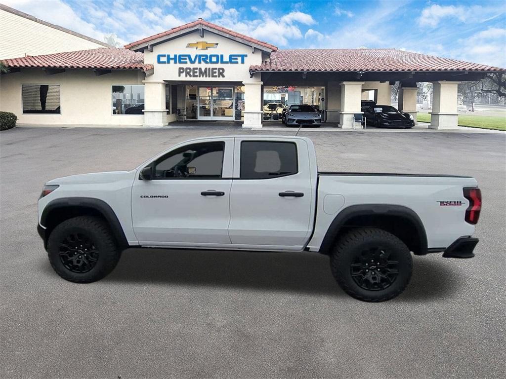 new 2025 Chevrolet Colorado car