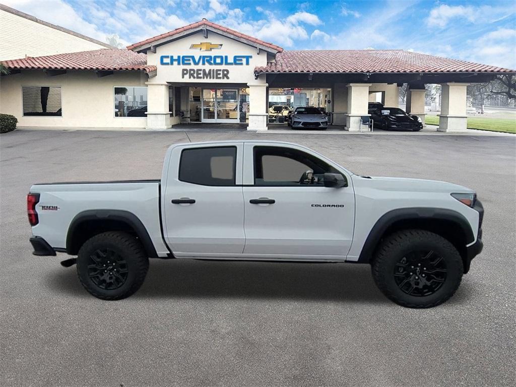 new 2025 Chevrolet Colorado car