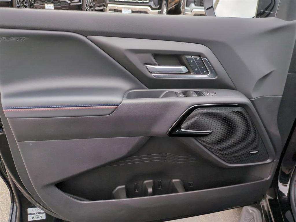 new 2024 Chevrolet Silverado EV car
