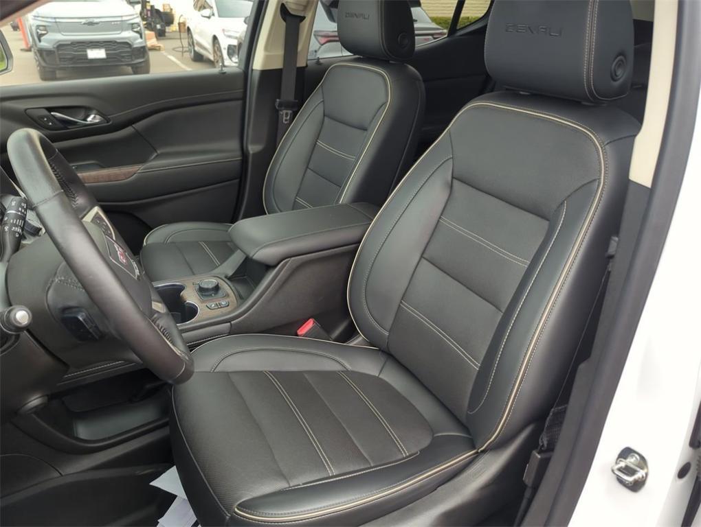 used 2022 GMC Acadia car, priced at $34,995